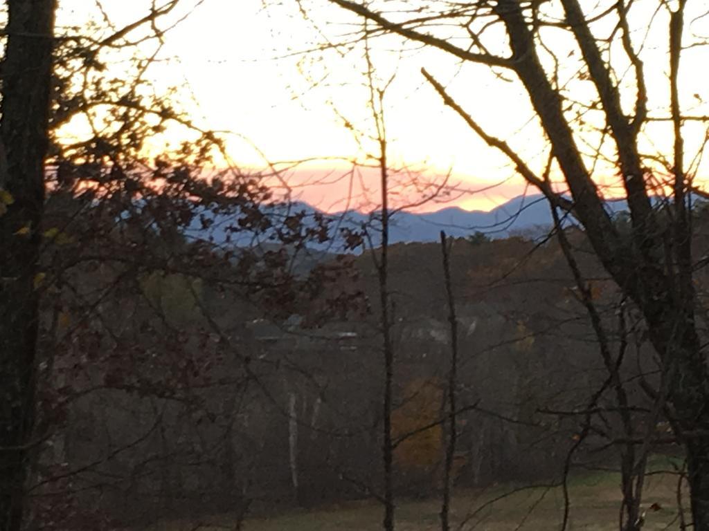 Serenity Views Bungalow - Close To City And Parkway! Villa Weaverville Exterior foto